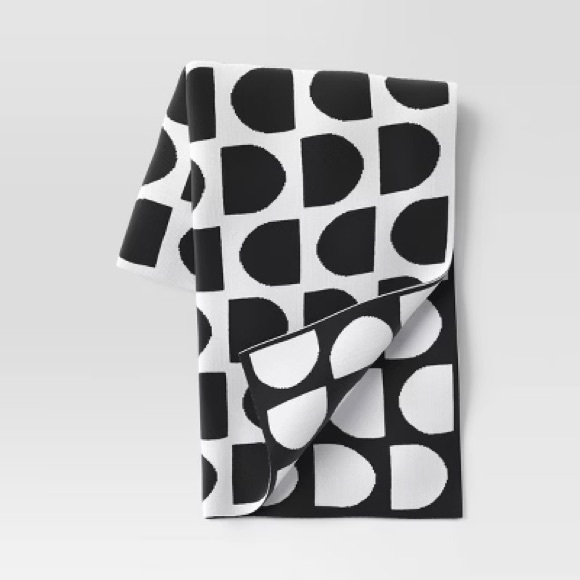 Threshold Other - Threshold Knit Throw Blanke Geometric Jacquard Reversible Black & White NWT
